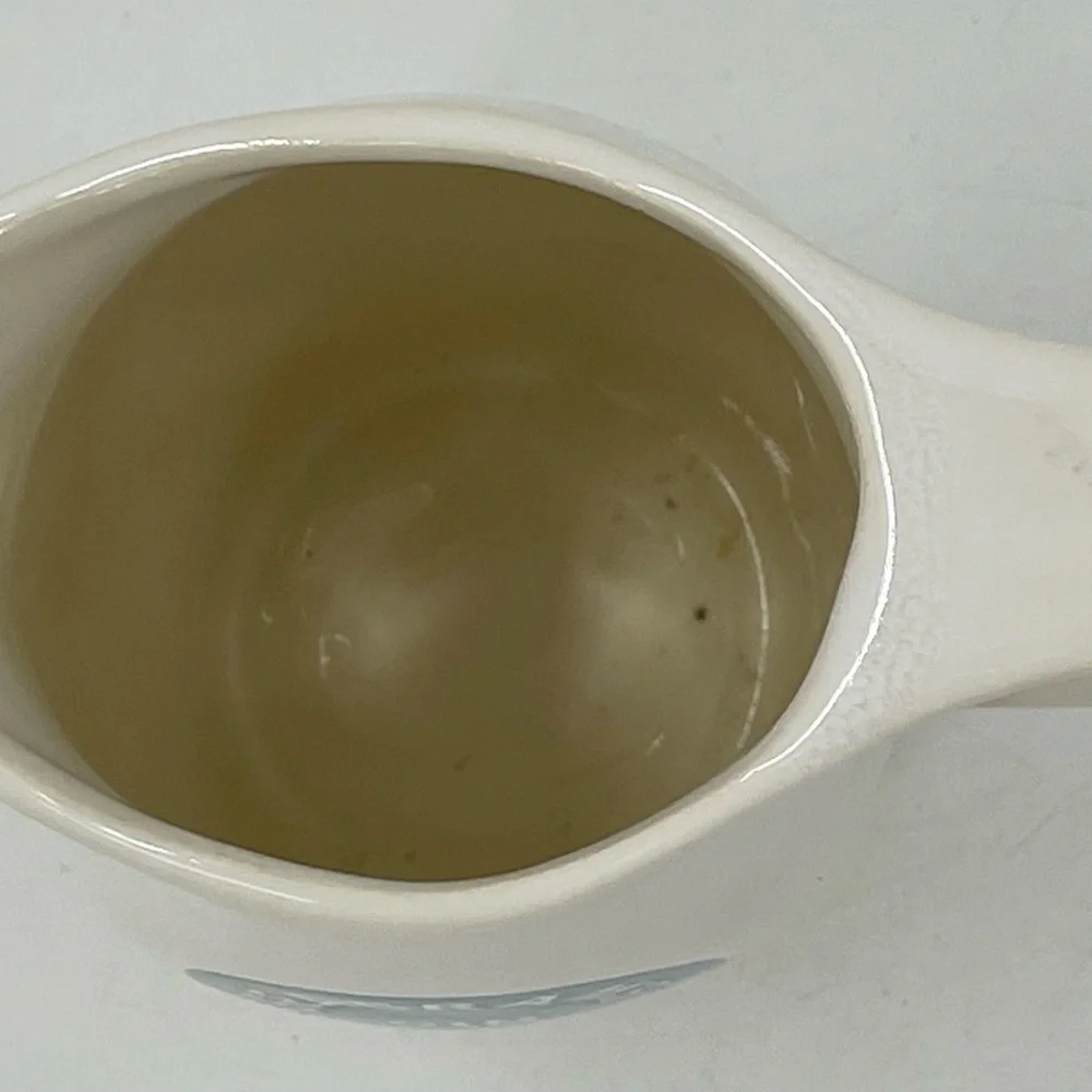 Seagram’s Gin “The Perfect Martini”‎ Gin Ceramic White Bar Pitcher Vintage